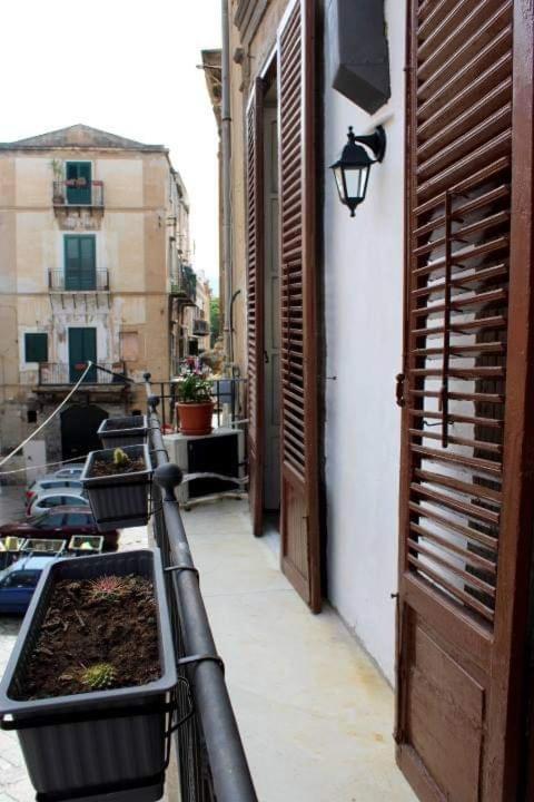 Casa Dei Sogni Leilighet Palermo Eksteriør bilde